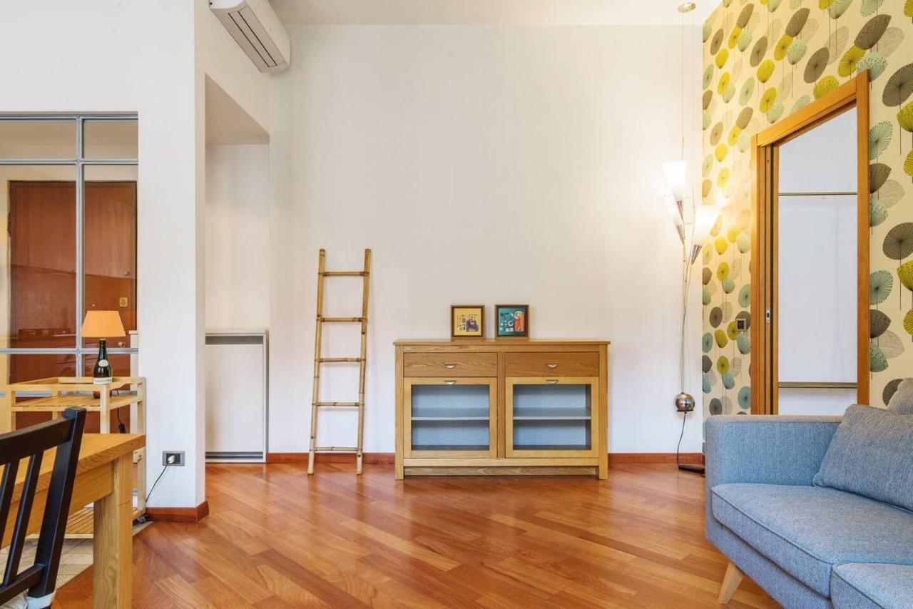 Colored And Spacious Flat Close To Navigli By Easylife Mediolan Zewnętrze zdjęcie